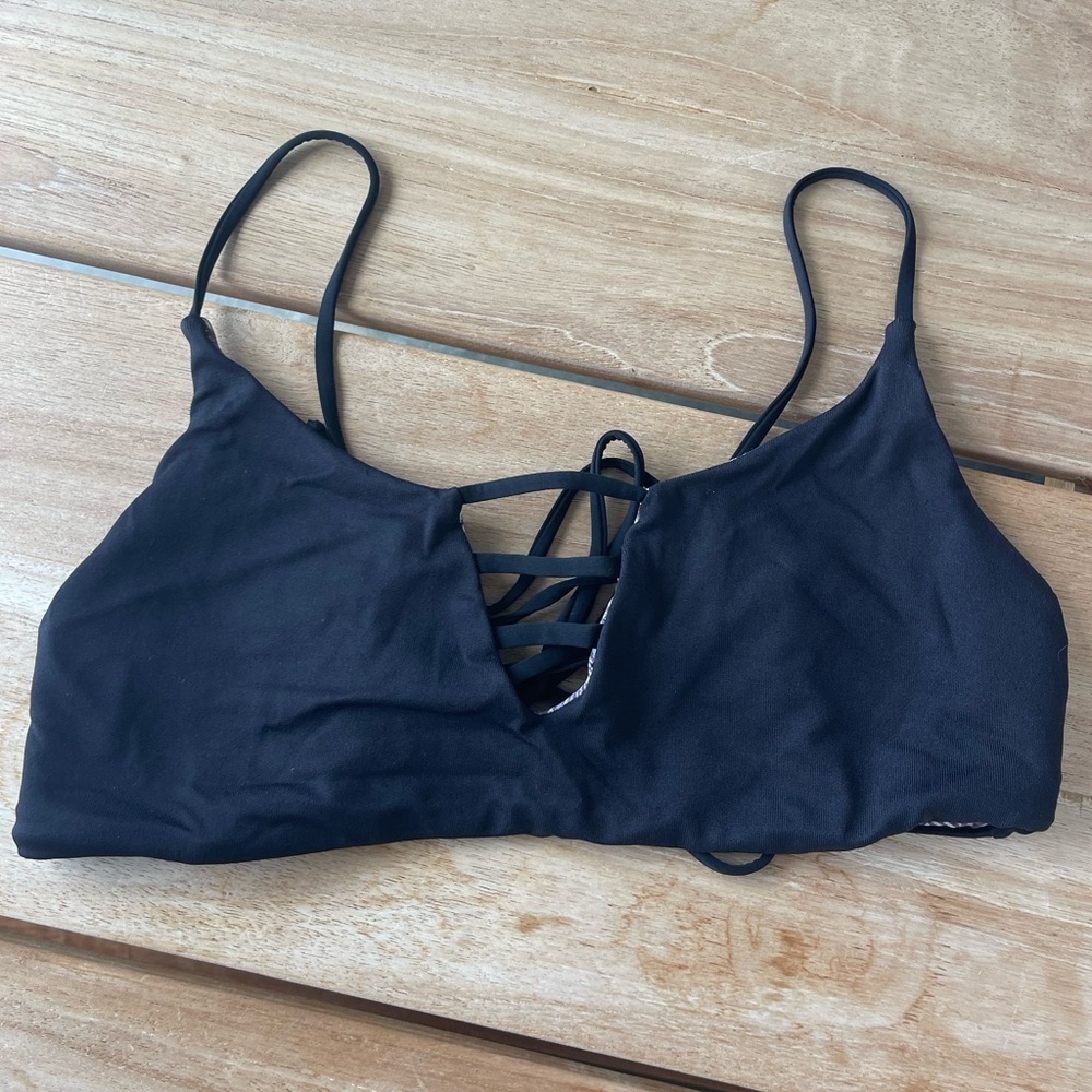 Maaji bikini top reversible size medium